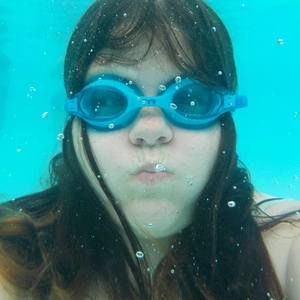 Meet your Posher, Connie